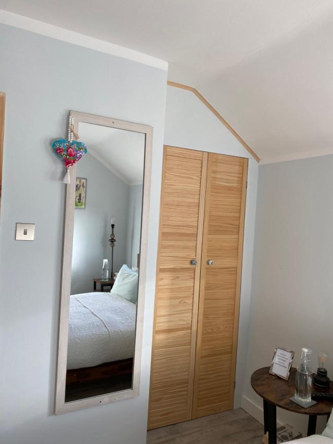Cosy Double Room In A Seaside Cottage Crafthole Exterior photo